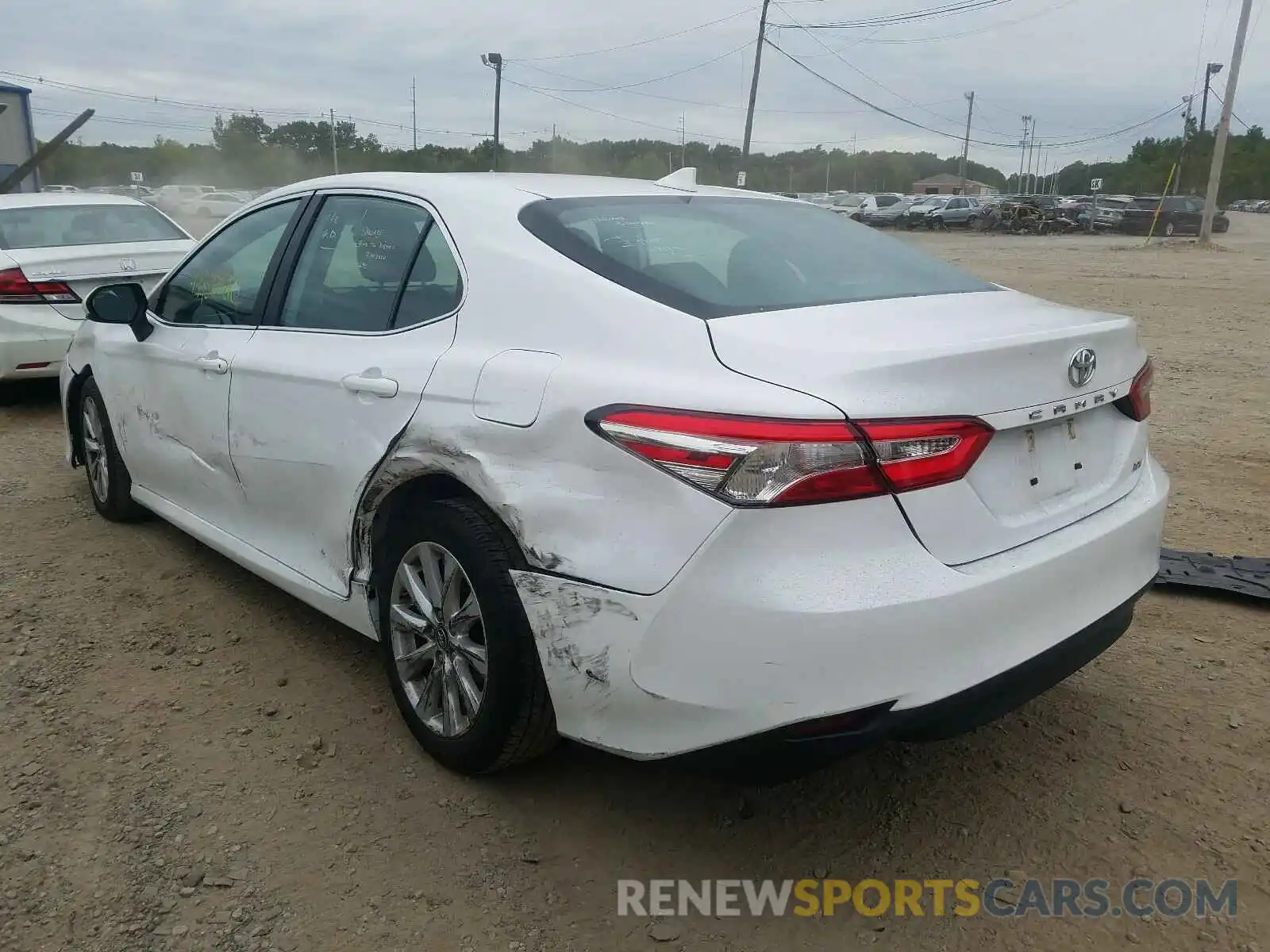 3 Photograph of a damaged car 4T1B11HK9KU759061 TOYOTA CAMRY 2019