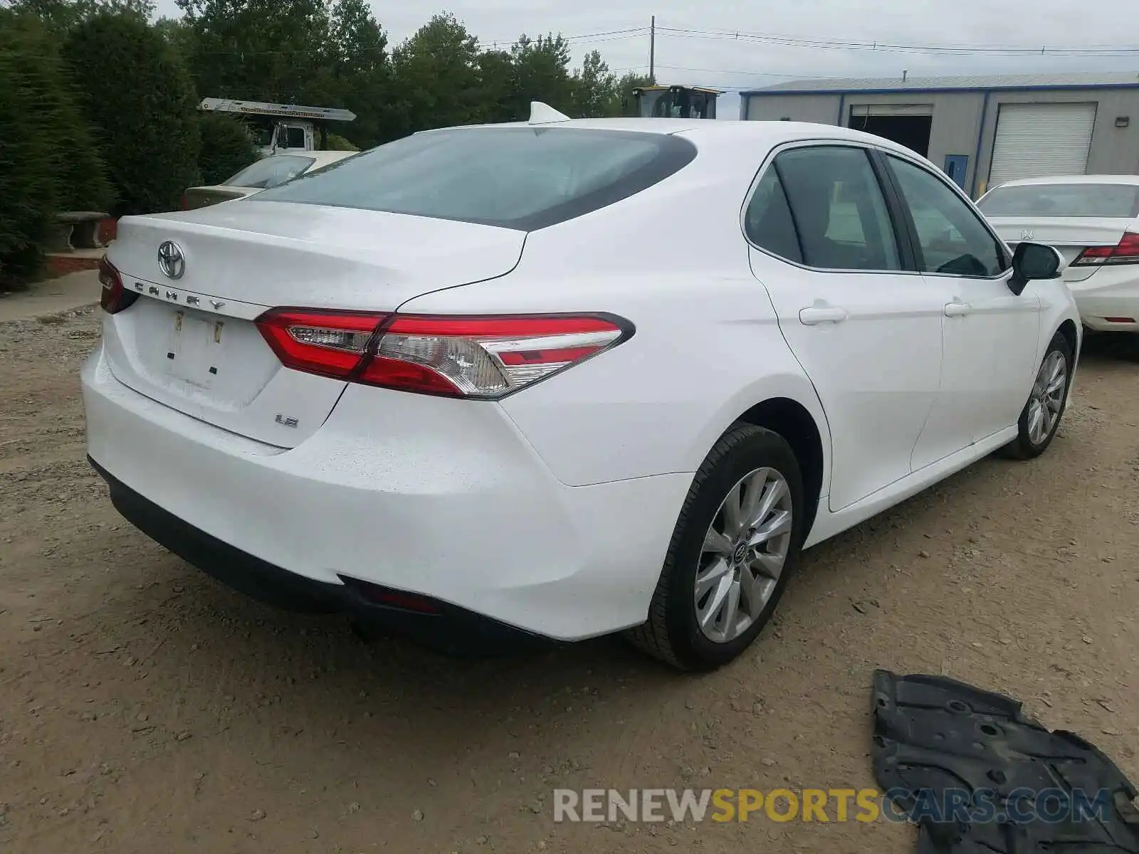 4 Photograph of a damaged car 4T1B11HK9KU759061 TOYOTA CAMRY 2019