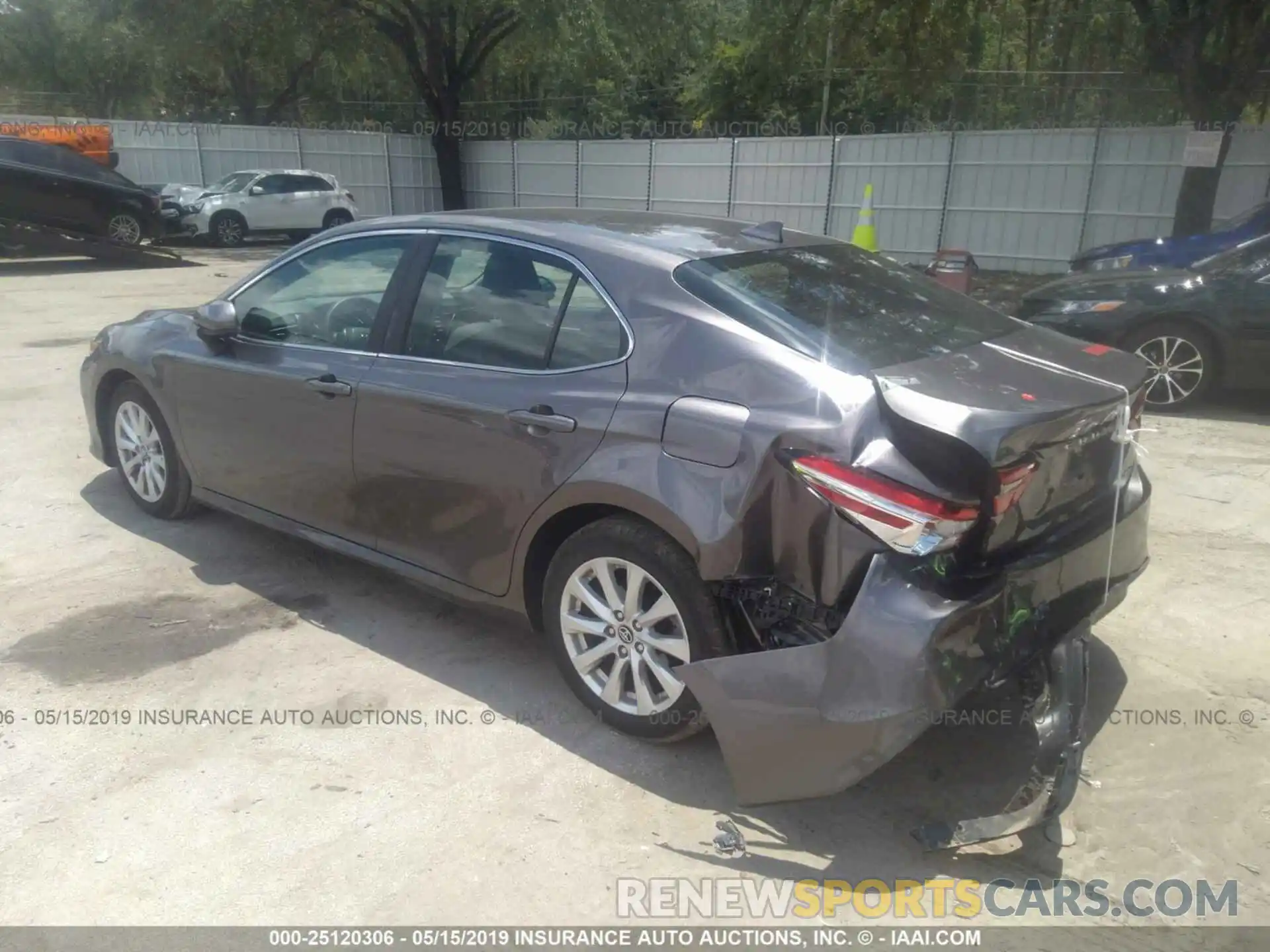 3 Photograph of a damaged car 4T1B11HK9KU759268 TOYOTA CAMRY 2019