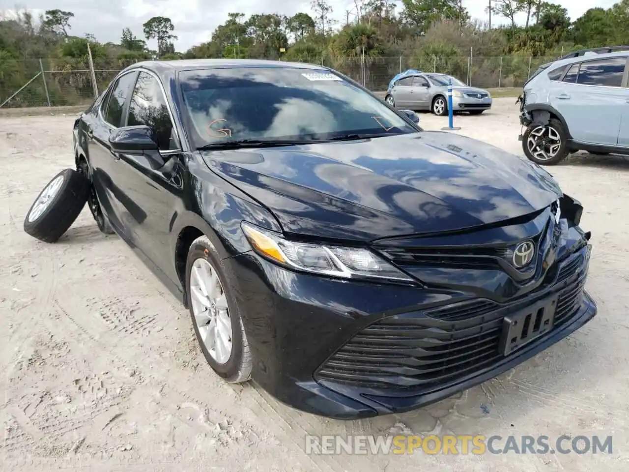 1 Photograph of a damaged car 4T1B11HK9KU759447 TOYOTA CAMRY 2019