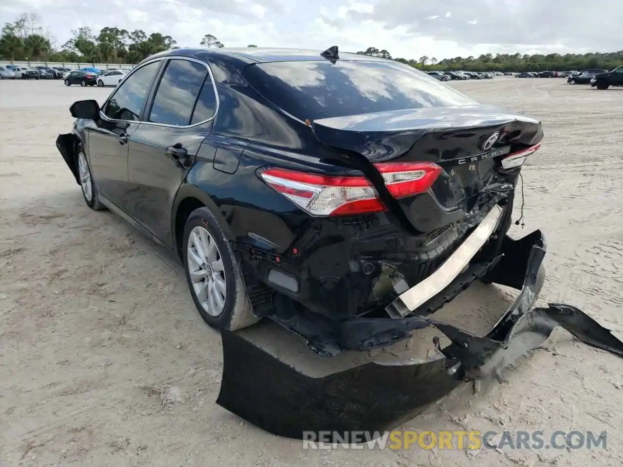 3 Photograph of a damaged car 4T1B11HK9KU759447 TOYOTA CAMRY 2019