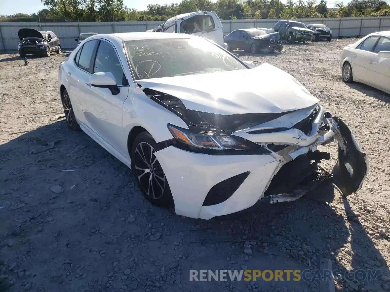 1 Photograph of a damaged car 4T1B11HK9KU759903 TOYOTA CAMRY 2019