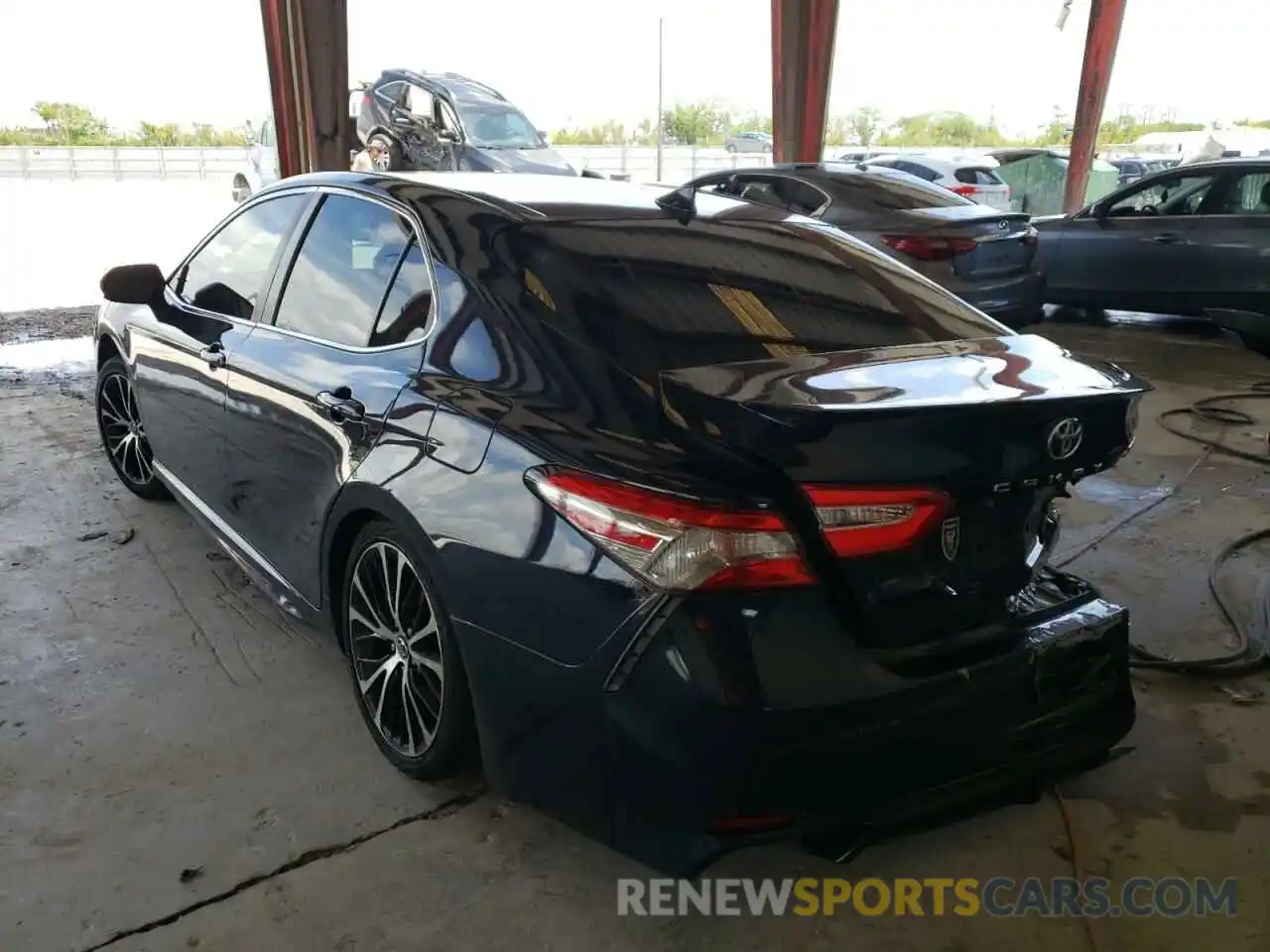 3 Photograph of a damaged car 4T1B11HK9KU760517 TOYOTA CAMRY 2019