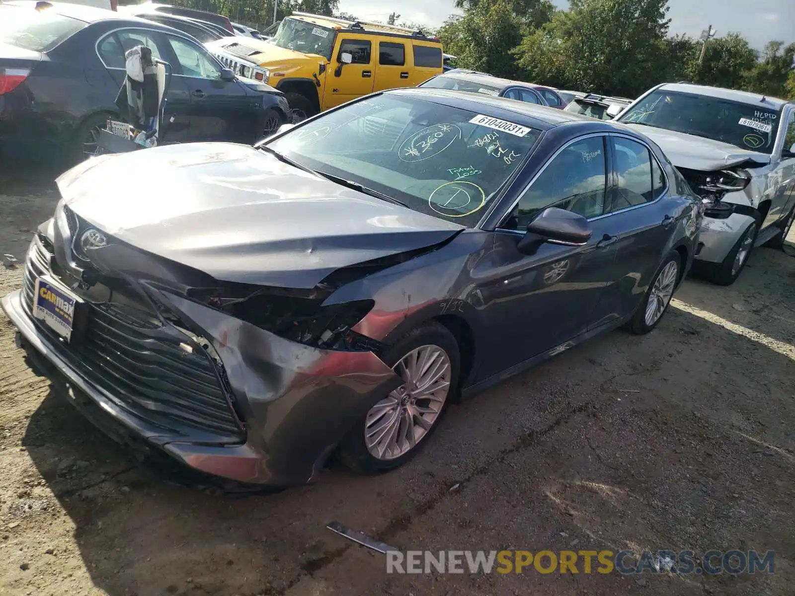 2 Photograph of a damaged car 4T1B11HK9KU760842 TOYOTA CAMRY 2019