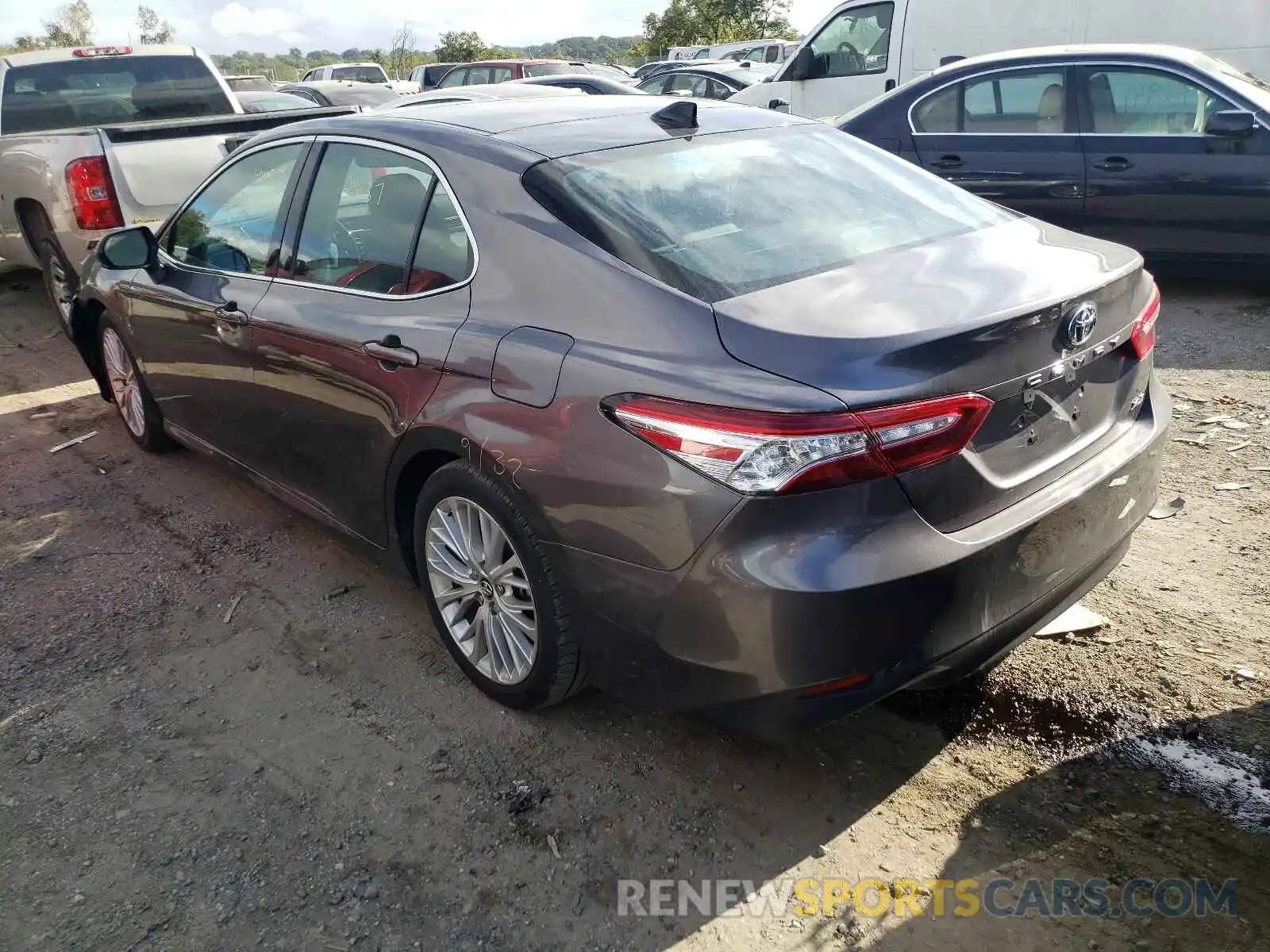 3 Photograph of a damaged car 4T1B11HK9KU760842 TOYOTA CAMRY 2019