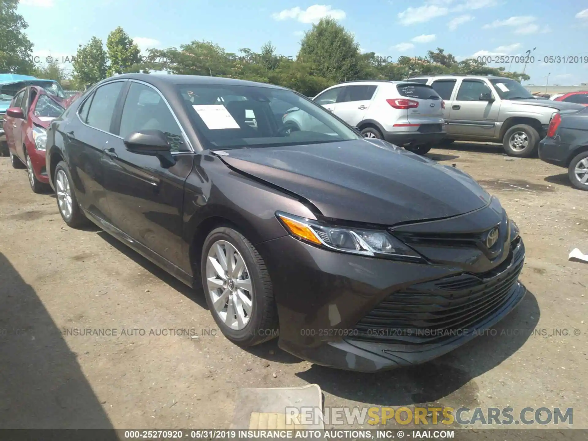 1 Photograph of a damaged car 4T1B11HK9KU761201 TOYOTA CAMRY 2019