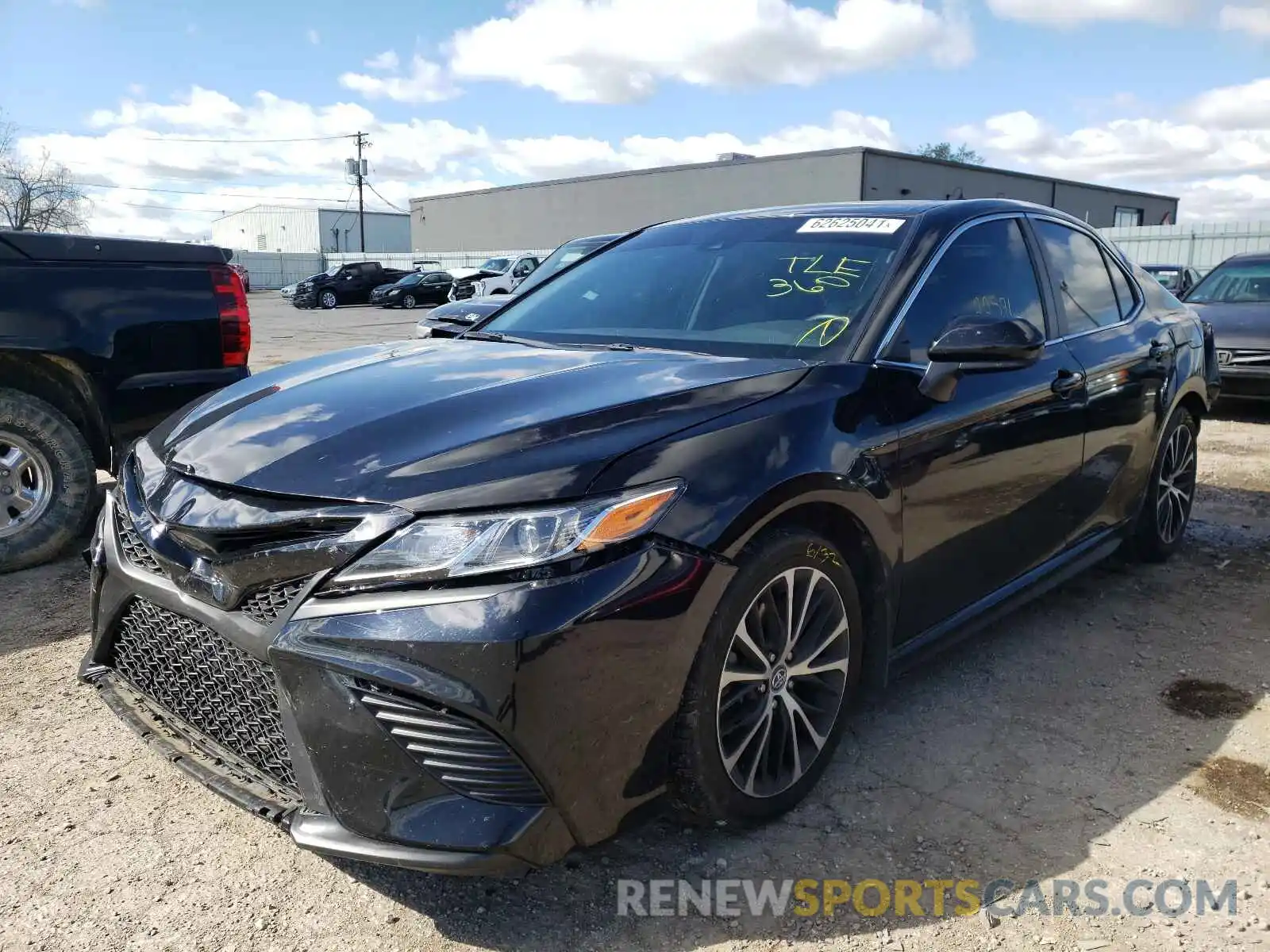 2 Photograph of a damaged car 4T1B11HK9KU761988 TOYOTA CAMRY 2019