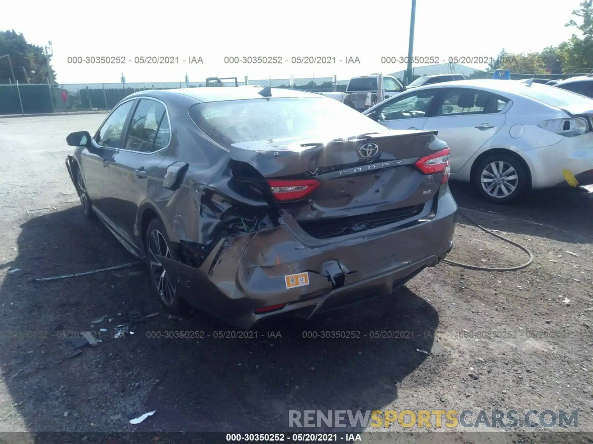 6 Photograph of a damaged car 4T1B11HK9KU768049 TOYOTA CAMRY 2019