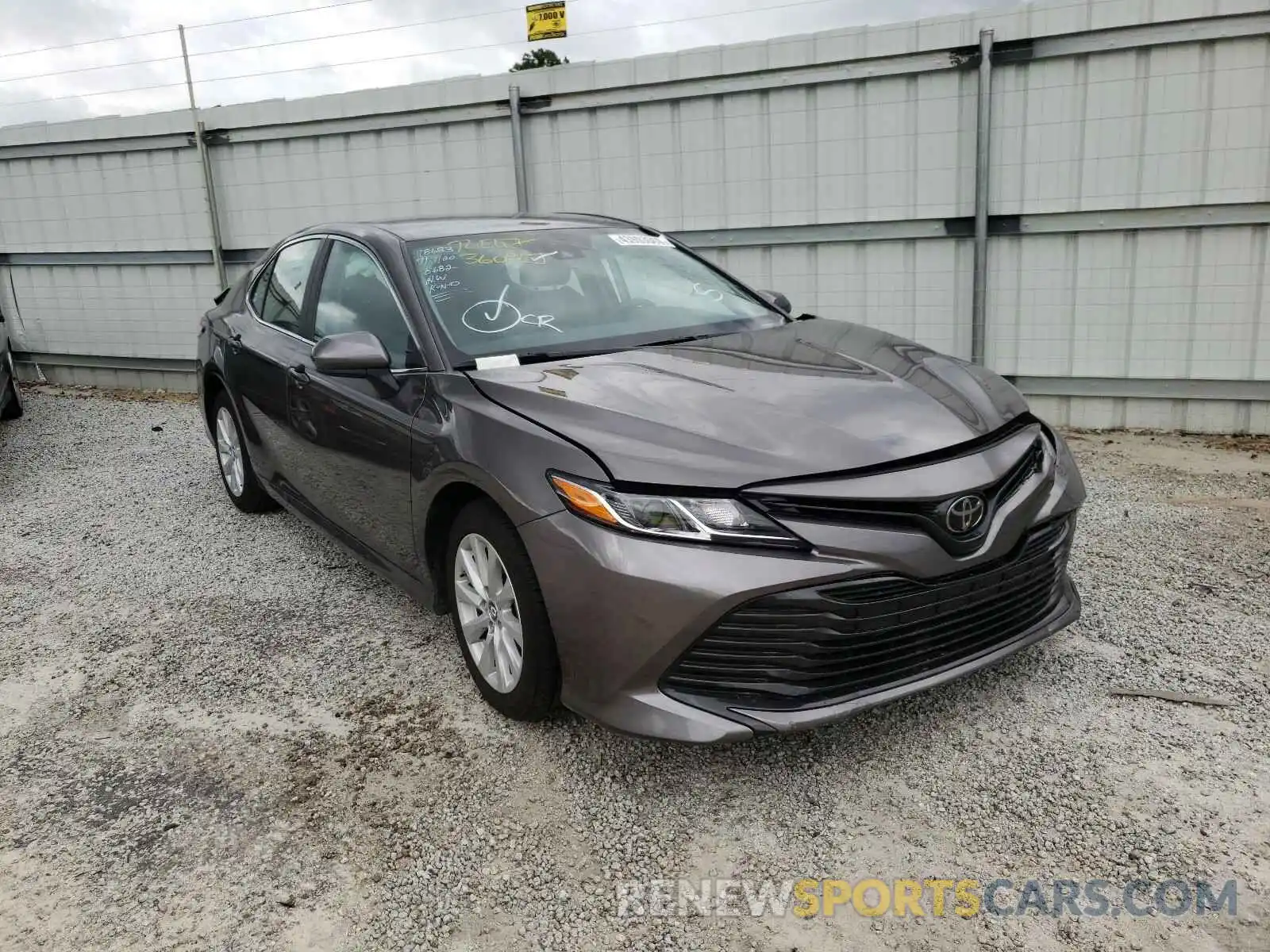 1 Photograph of a damaged car 4T1B11HK9KU768682 TOYOTA CAMRY 2019