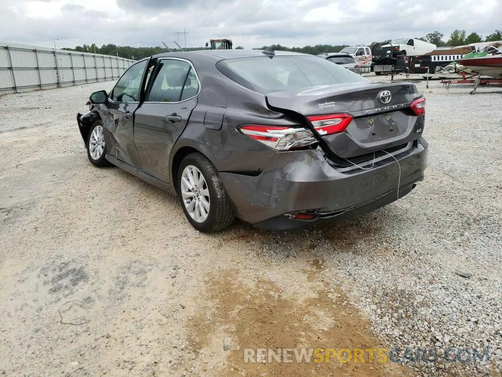 3 Photograph of a damaged car 4T1B11HK9KU768682 TOYOTA CAMRY 2019