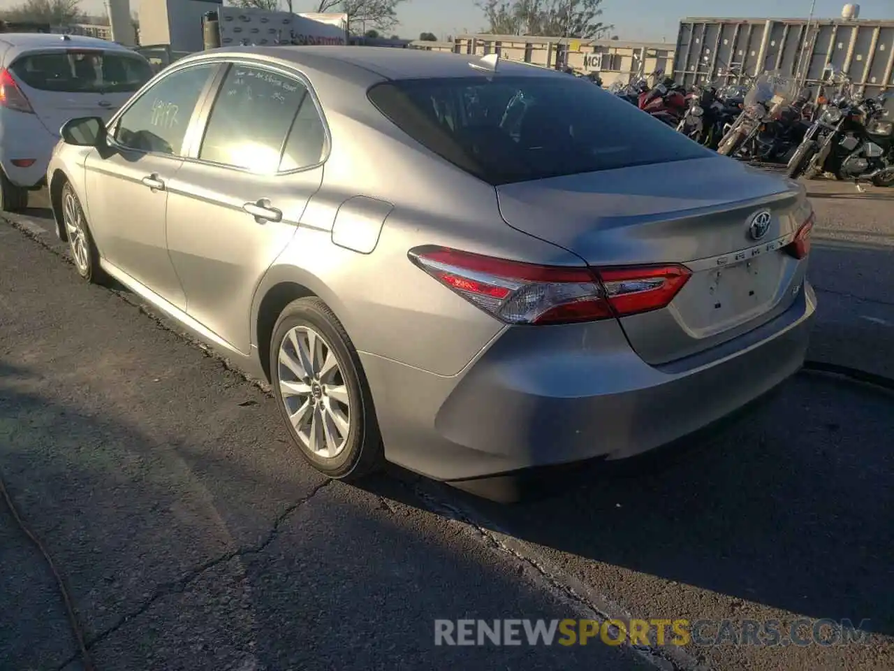 3 Photograph of a damaged car 4T1B11HK9KU769377 TOYOTA CAMRY 2019