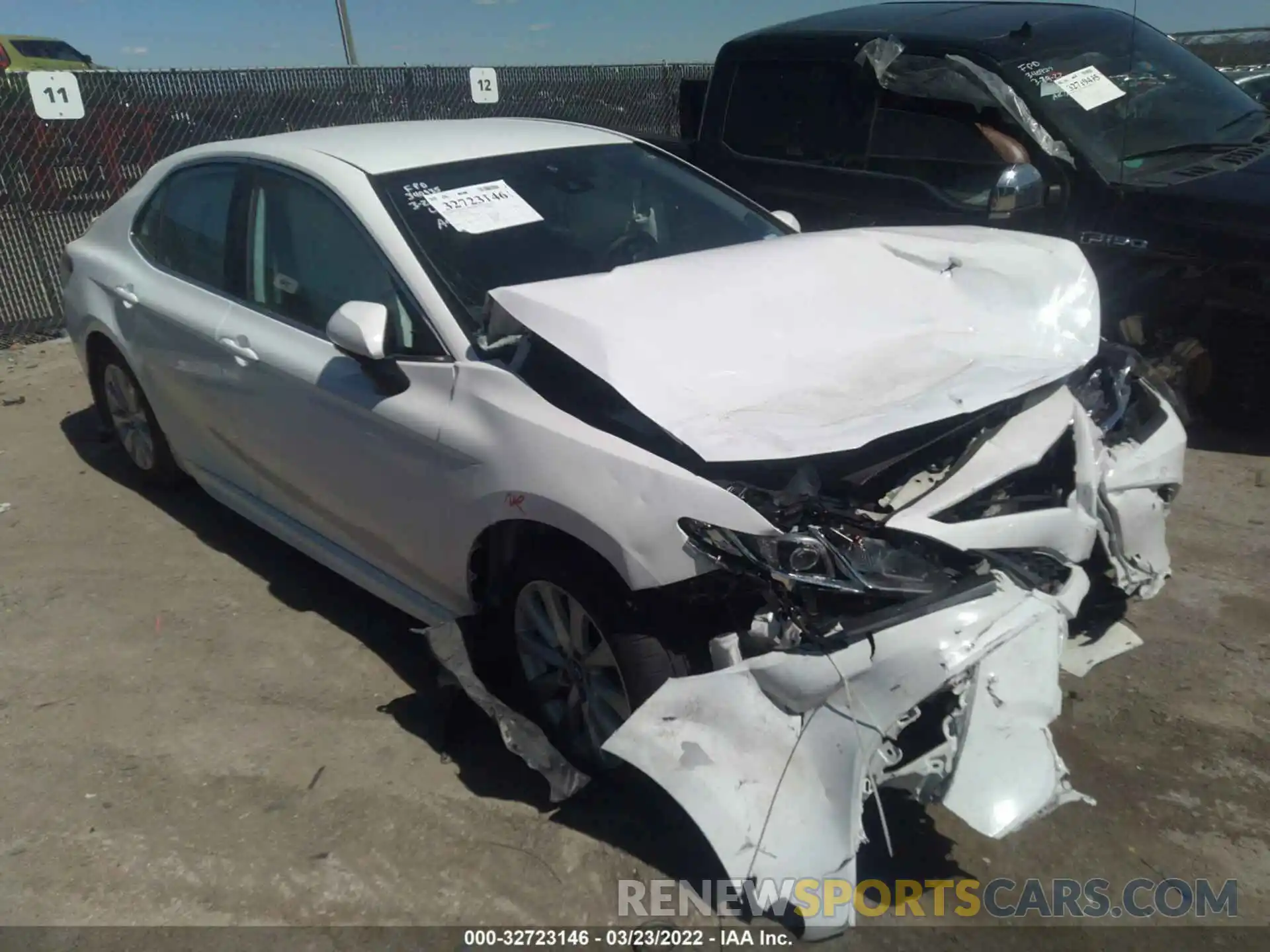 1 Photograph of a damaged car 4T1B11HK9KU770982 TOYOTA CAMRY 2019