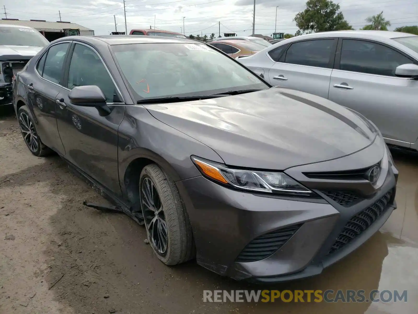 1 Photograph of a damaged car 4T1B11HK9KU771002 TOYOTA CAMRY 2019