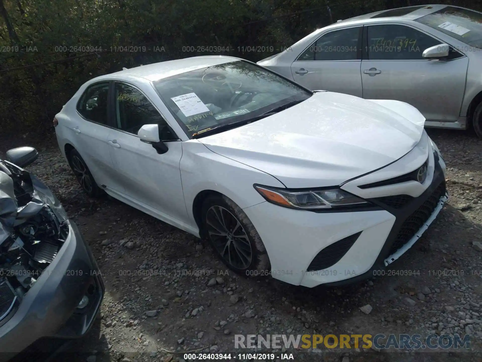 1 Photograph of a damaged car 4T1B11HK9KU771484 TOYOTA CAMRY 2019