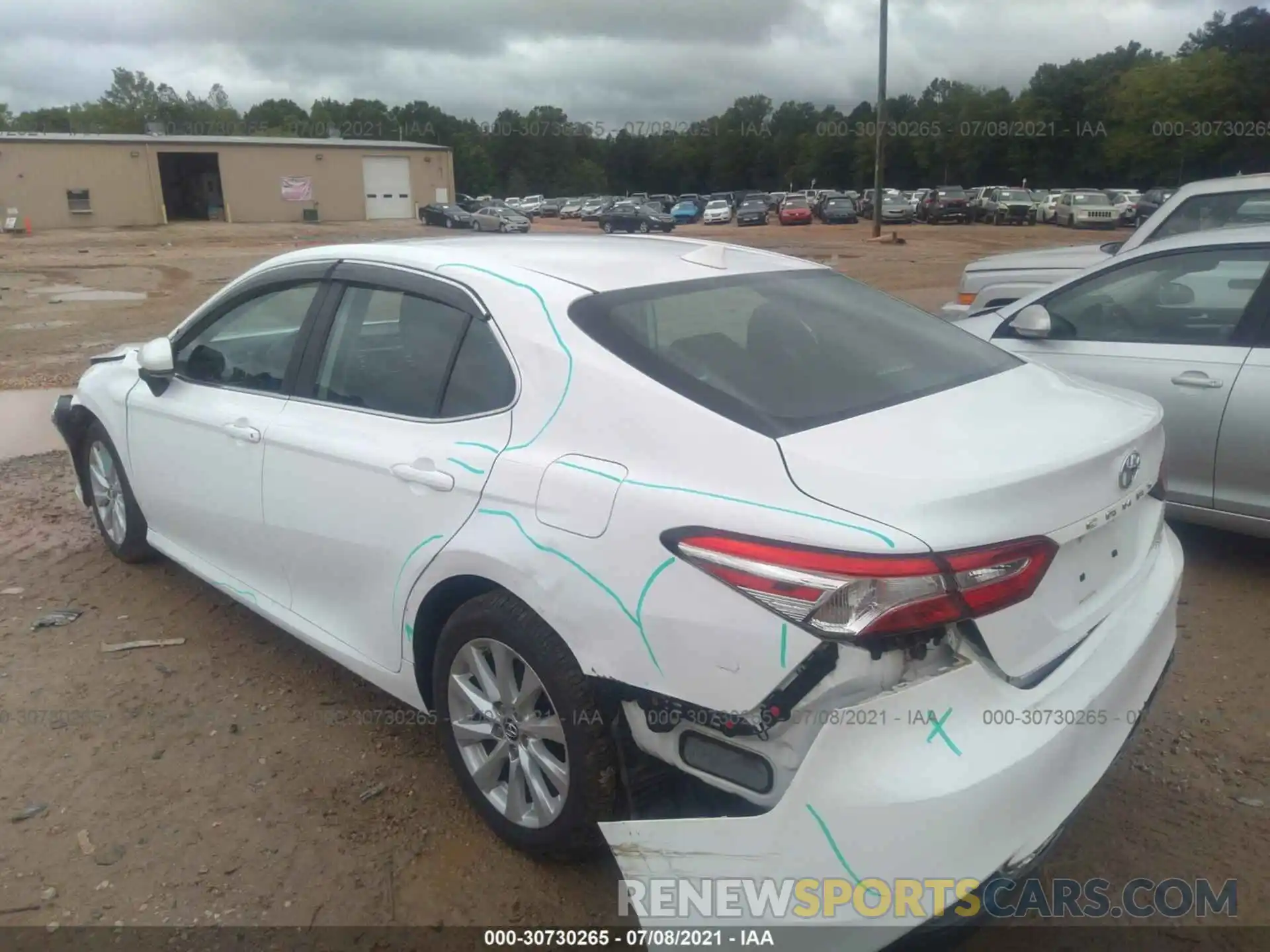 3 Photograph of a damaged car 4T1B11HK9KU773123 TOYOTA CAMRY 2019