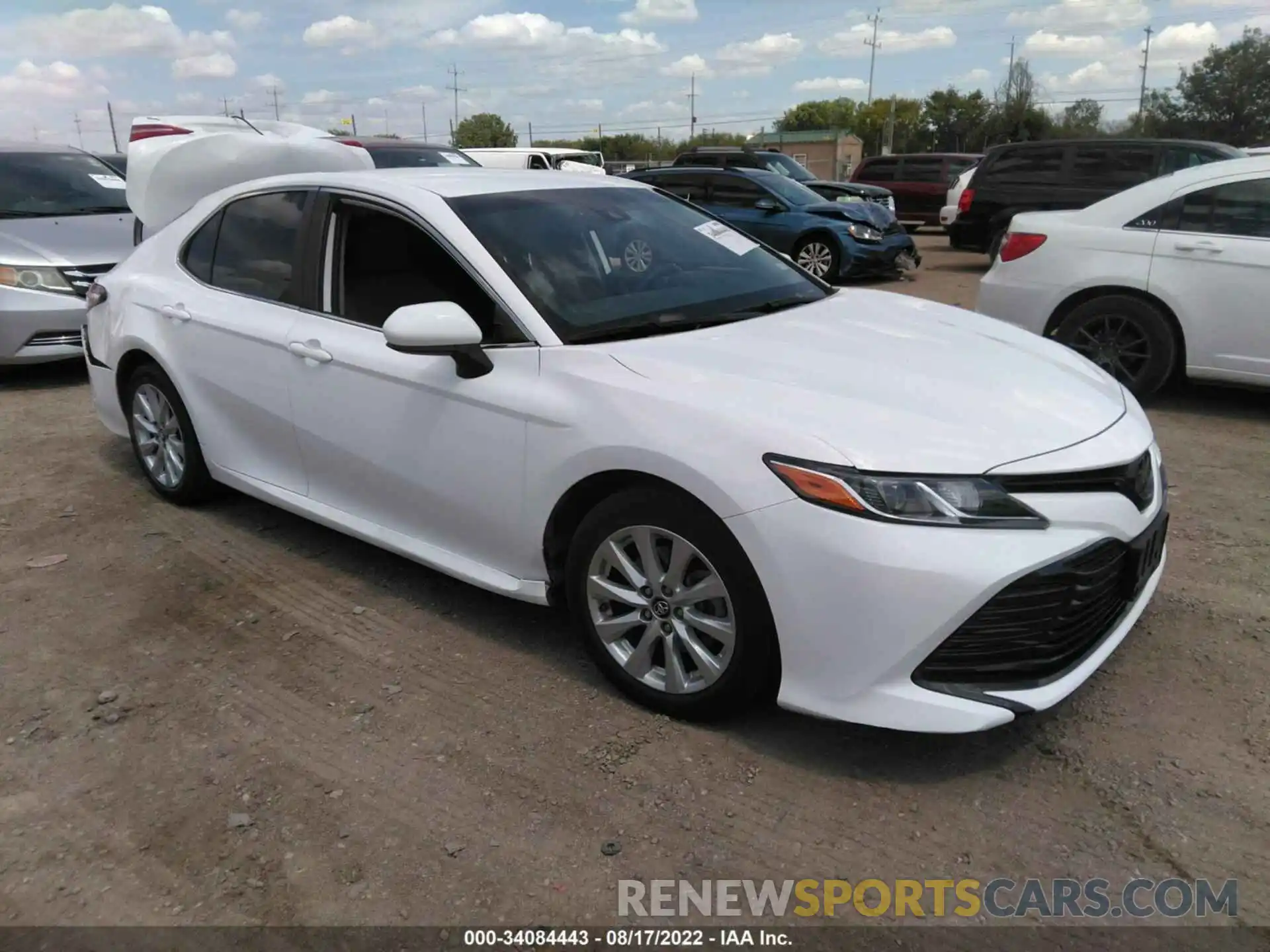 1 Photograph of a damaged car 4T1B11HK9KU774028 TOYOTA CAMRY 2019