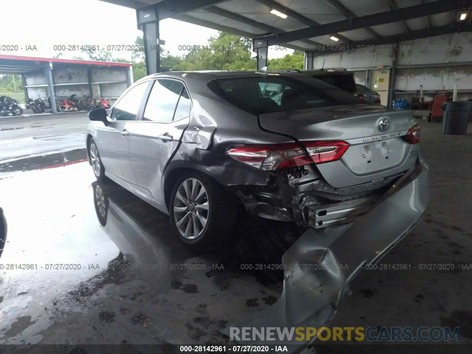 3 Photograph of a damaged car 4T1B11HK9KU774336 TOYOTA CAMRY 2019