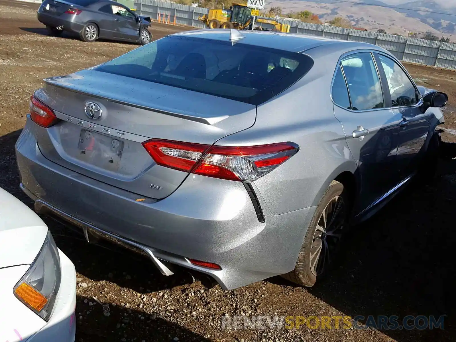 4 Photograph of a damaged car 4T1B11HK9KU774532 TOYOTA CAMRY 2019