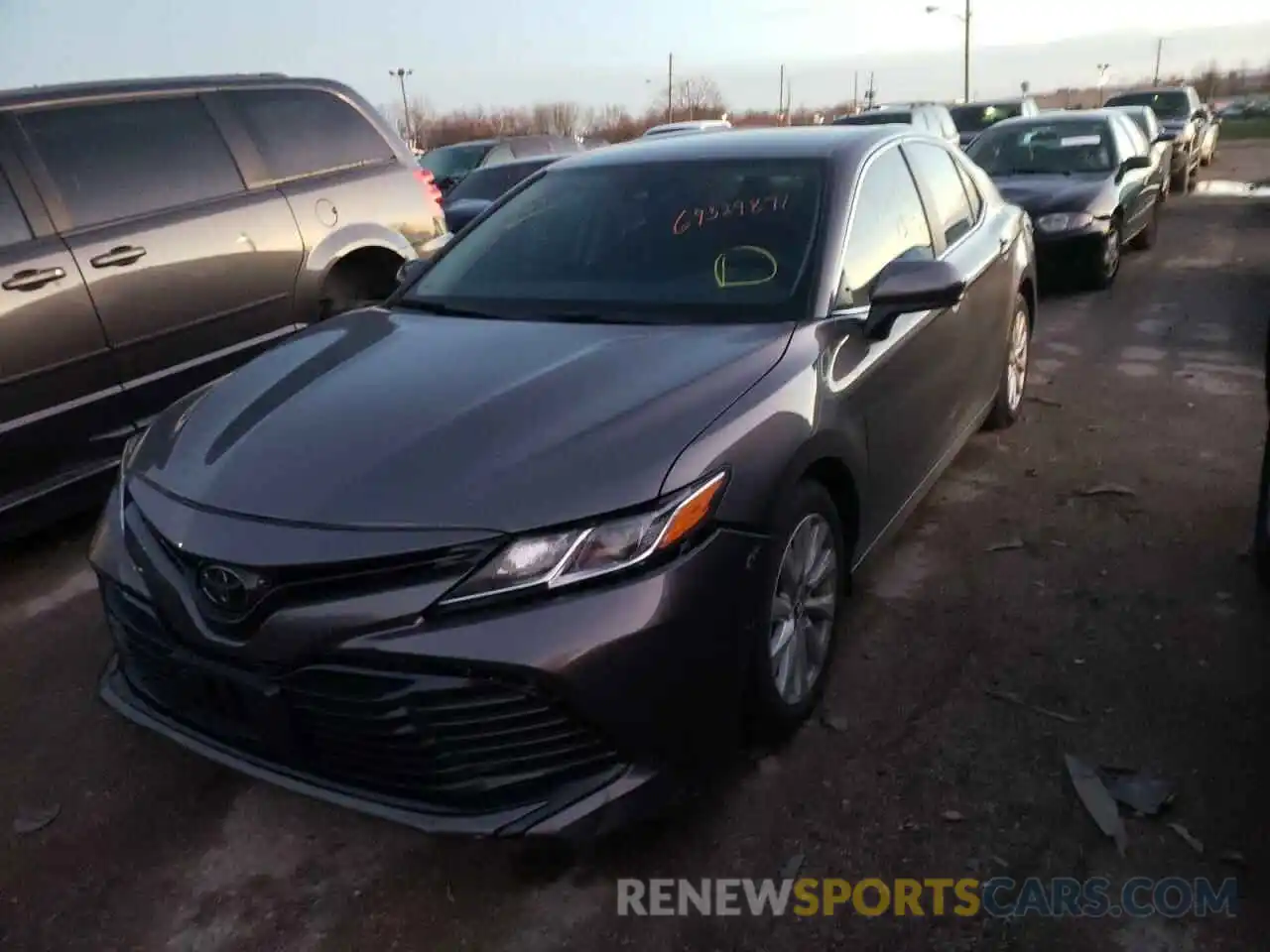 2 Photograph of a damaged car 4T1B11HK9KU775311 TOYOTA CAMRY 2019