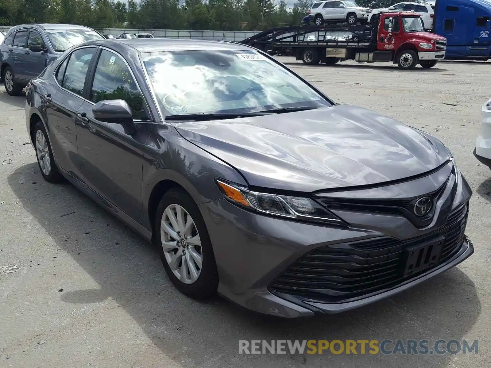 1 Photograph of a damaged car 4T1B11HK9KU775468 TOYOTA CAMRY 2019