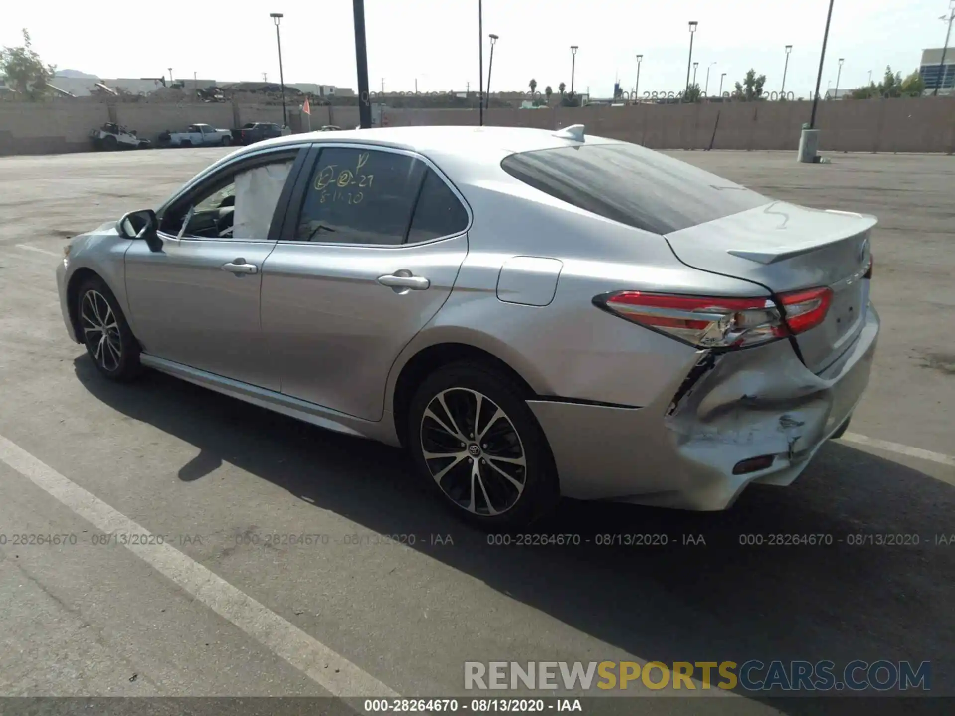 3 Photograph of a damaged car 4T1B11HK9KU777415 TOYOTA CAMRY 2019