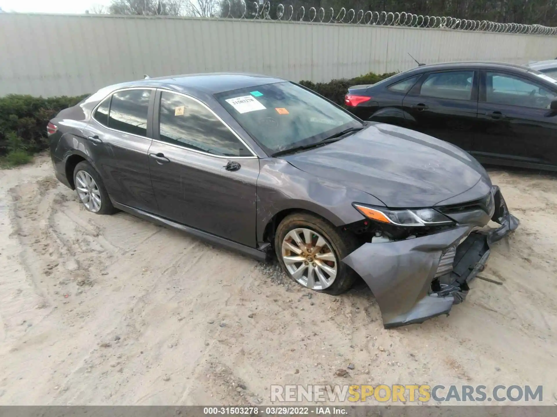 1 Photograph of a damaged car 4T1B11HK9KU777883 TOYOTA CAMRY 2019