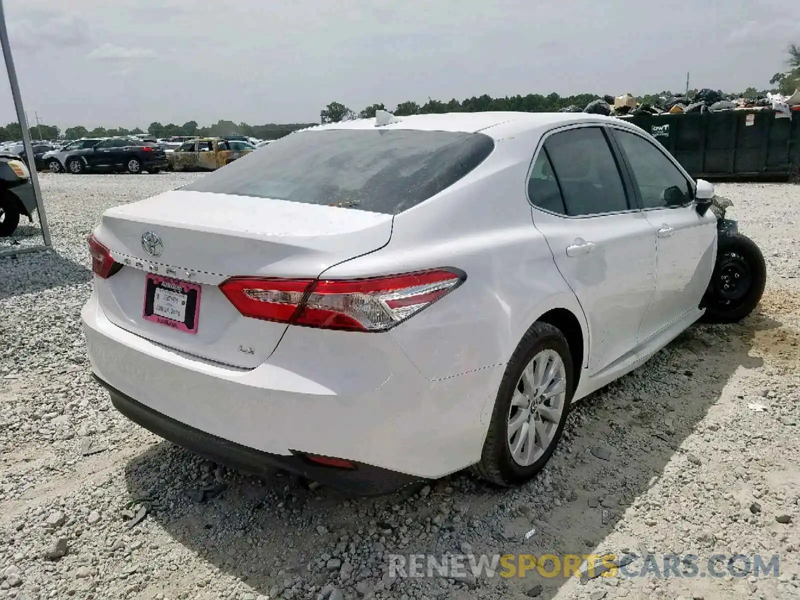 4 Photograph of a damaged car 4T1B11HK9KU780766 TOYOTA CAMRY 2019