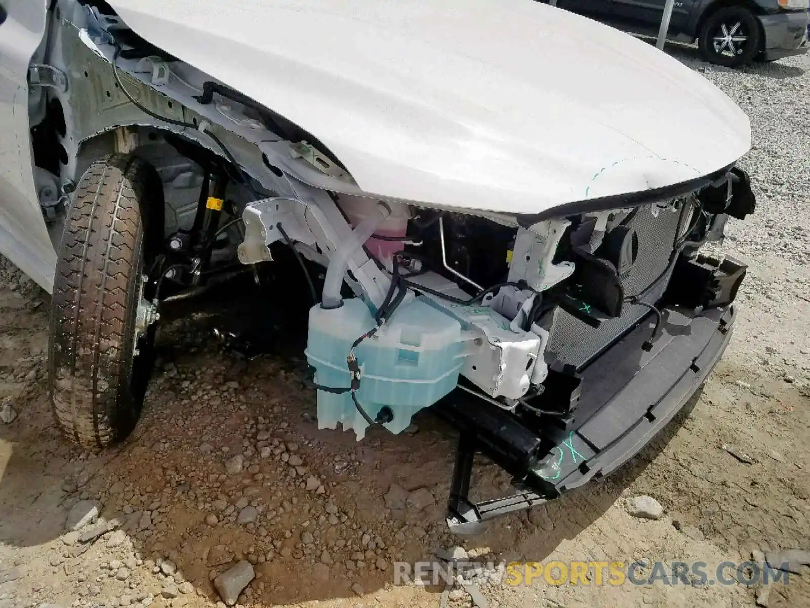 9 Photograph of a damaged car 4T1B11HK9KU780766 TOYOTA CAMRY 2019