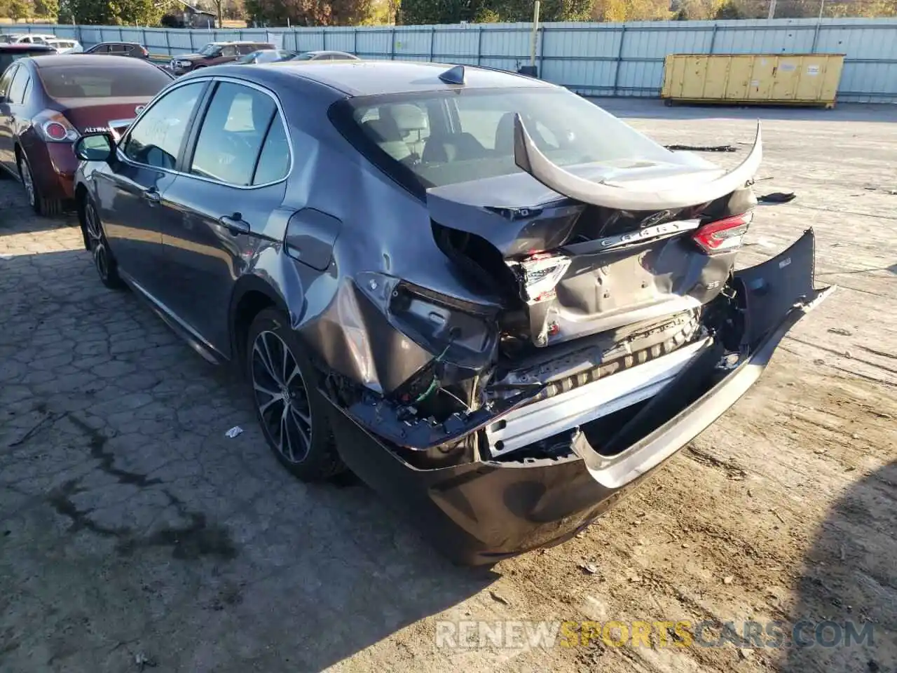 3 Photograph of a damaged car 4T1B11HK9KU784610 TOYOTA CAMRY 2019