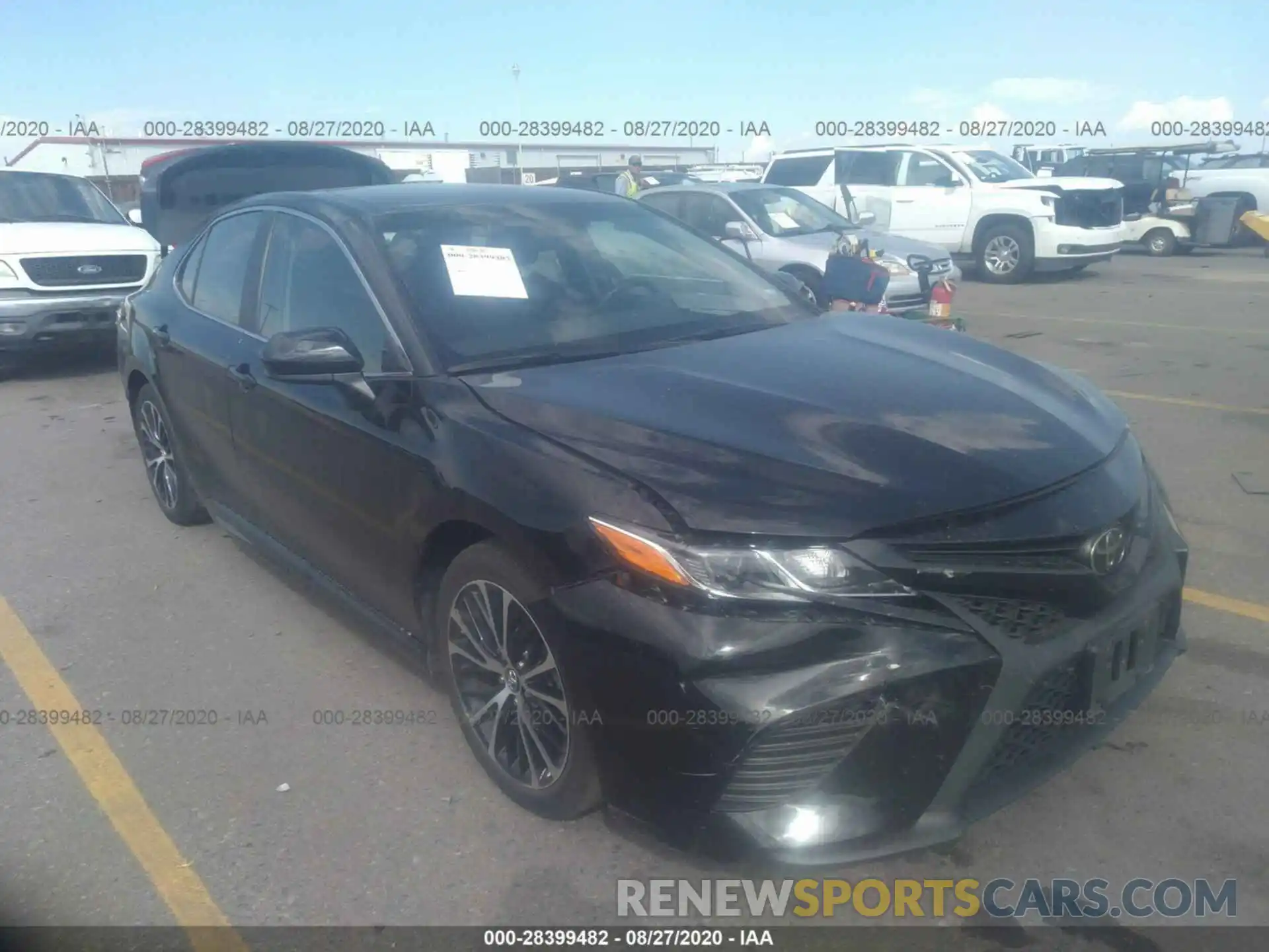 1 Photograph of a damaged car 4T1B11HK9KU784946 TOYOTA CAMRY 2019