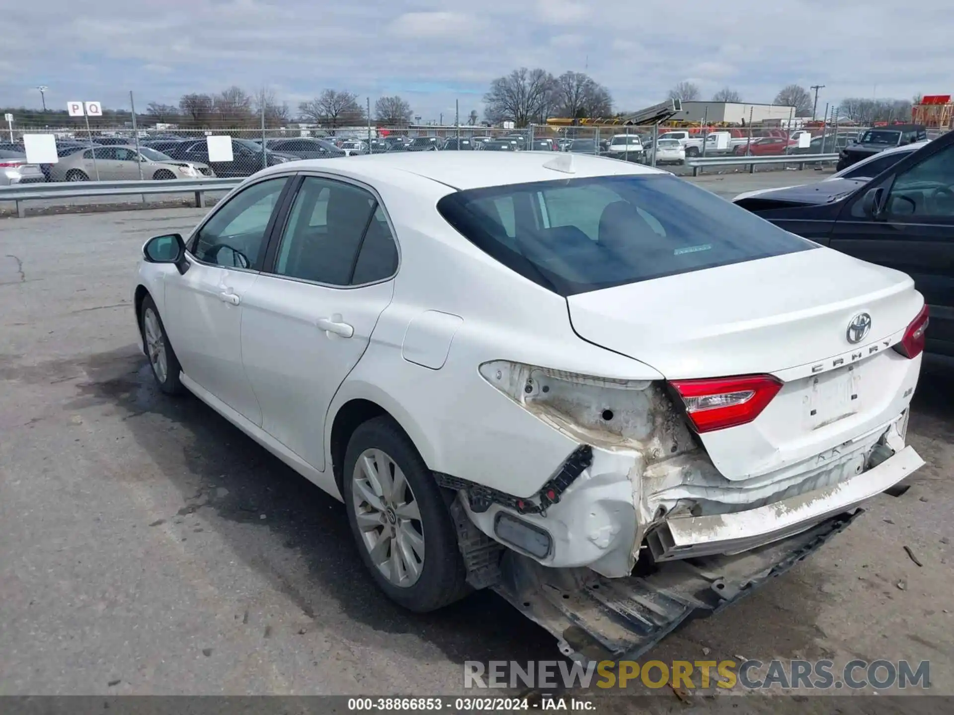 3 Photograph of a damaged car 4T1B11HK9KU785496 TOYOTA CAMRY 2019