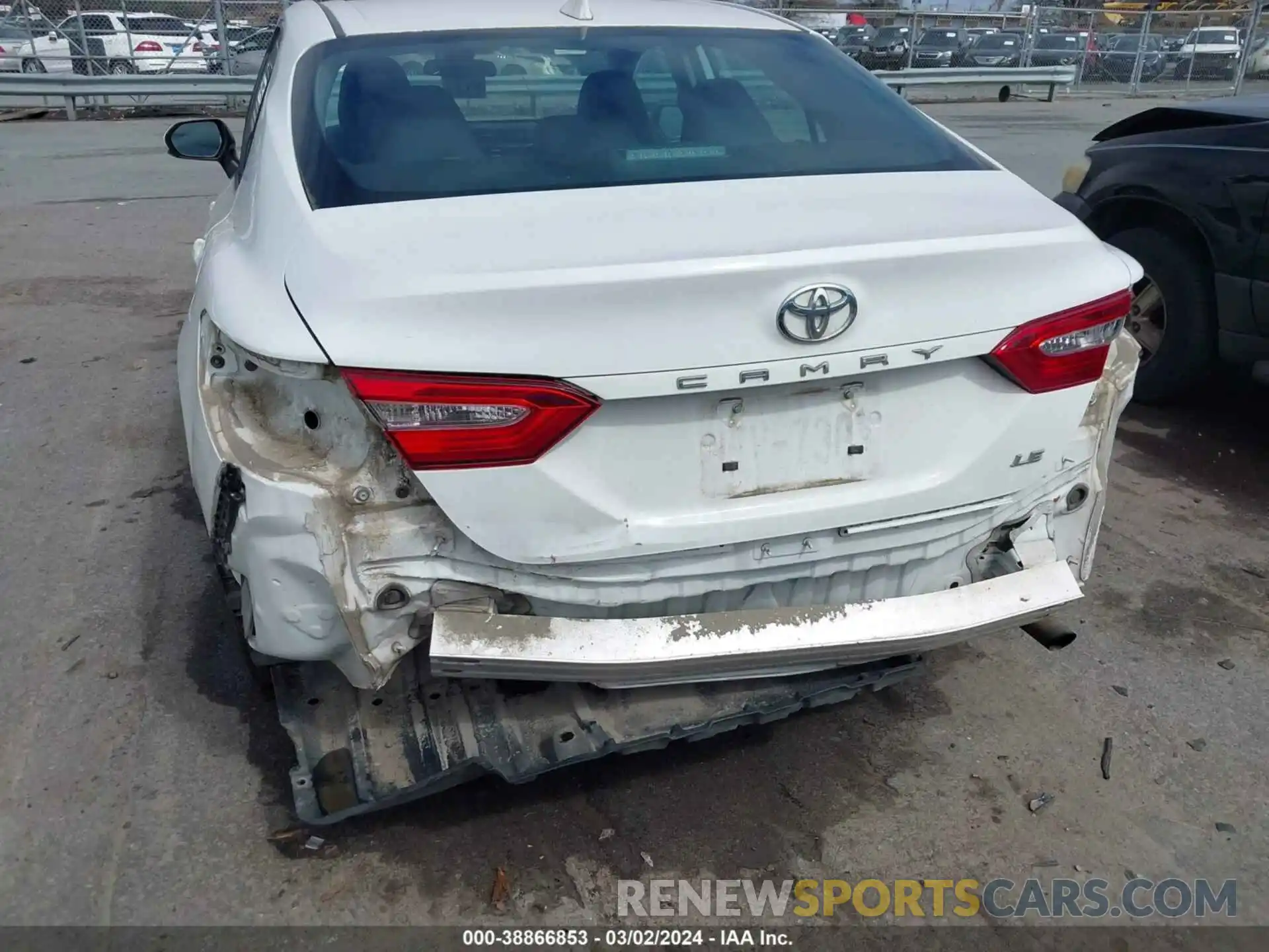 6 Photograph of a damaged car 4T1B11HK9KU785496 TOYOTA CAMRY 2019