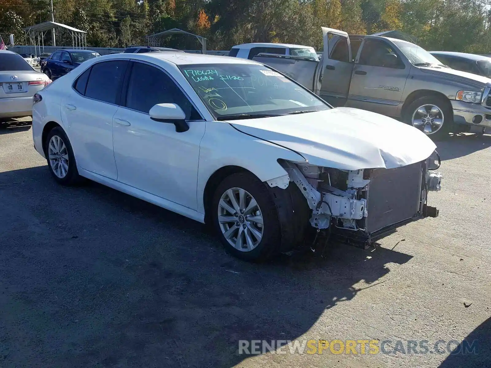 1 Photograph of a damaged car 4T1B11HK9KU787474 TOYOTA CAMRY 2019