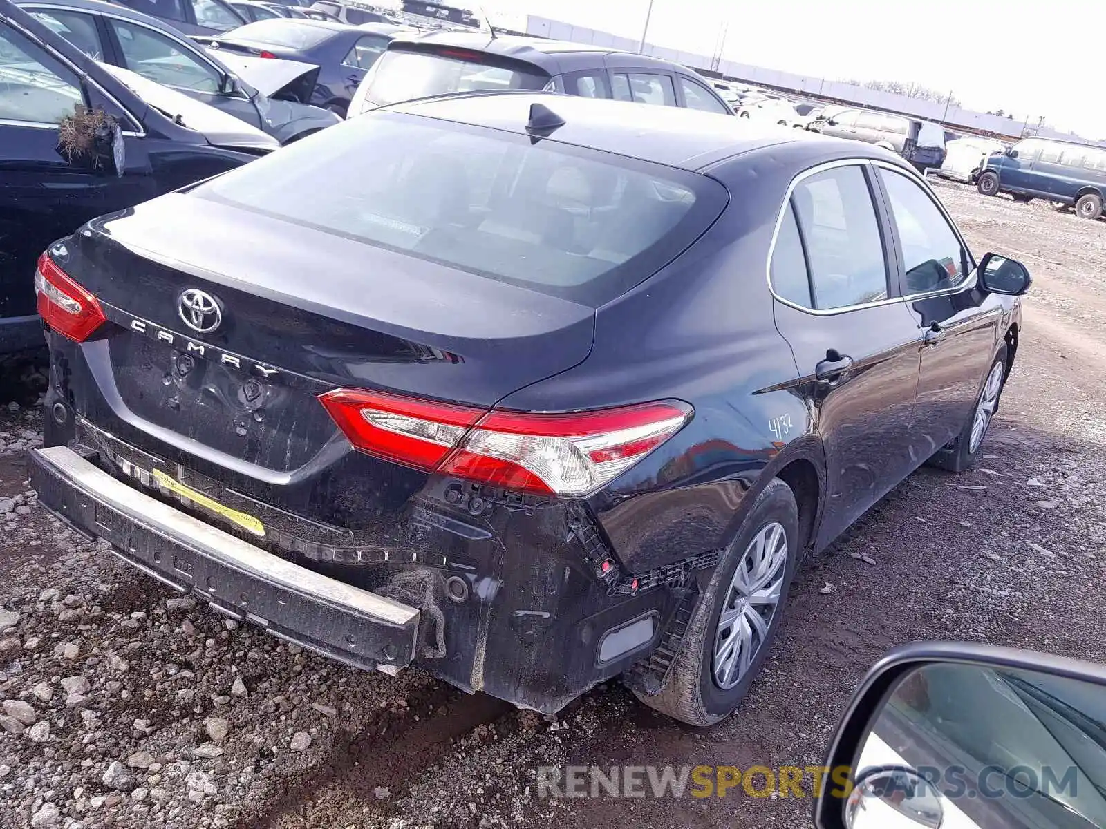 4 Photograph of a damaged car 4T1B11HK9KU788141 TOYOTA CAMRY 2019