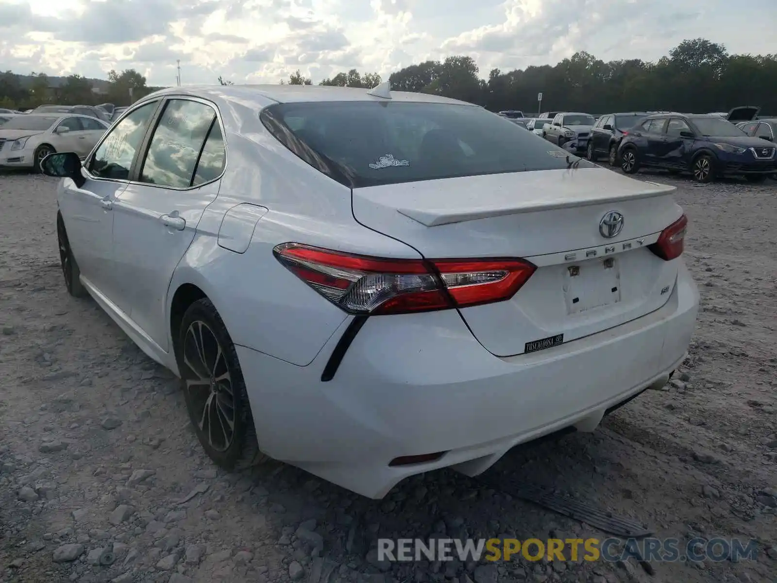 3 Photograph of a damaged car 4T1B11HK9KU788804 TOYOTA CAMRY 2019