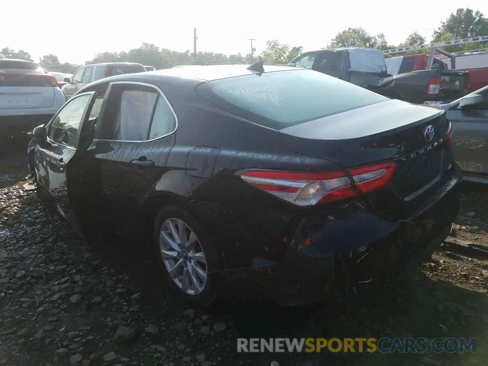 3 Photograph of a damaged car 4T1B11HK9KU788950 TOYOTA CAMRY 2019