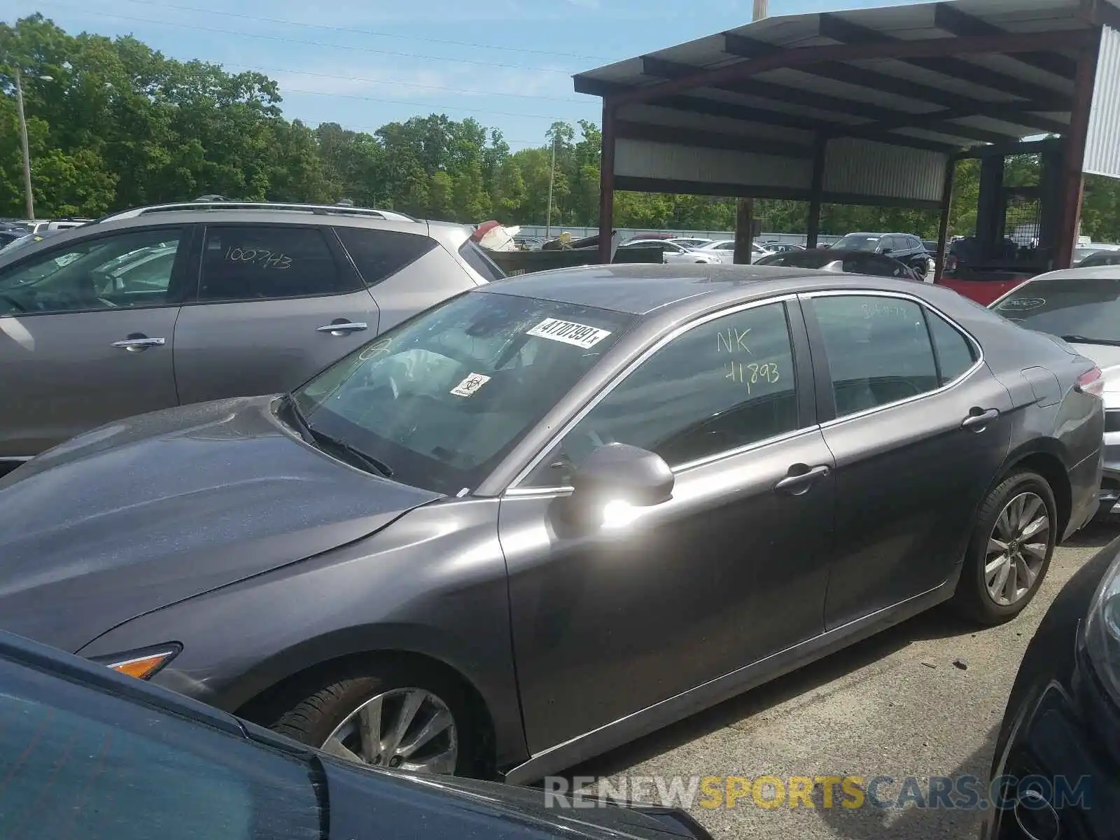 2 Photograph of a damaged car 4T1B11HK9KU789709 TOYOTA CAMRY 2019