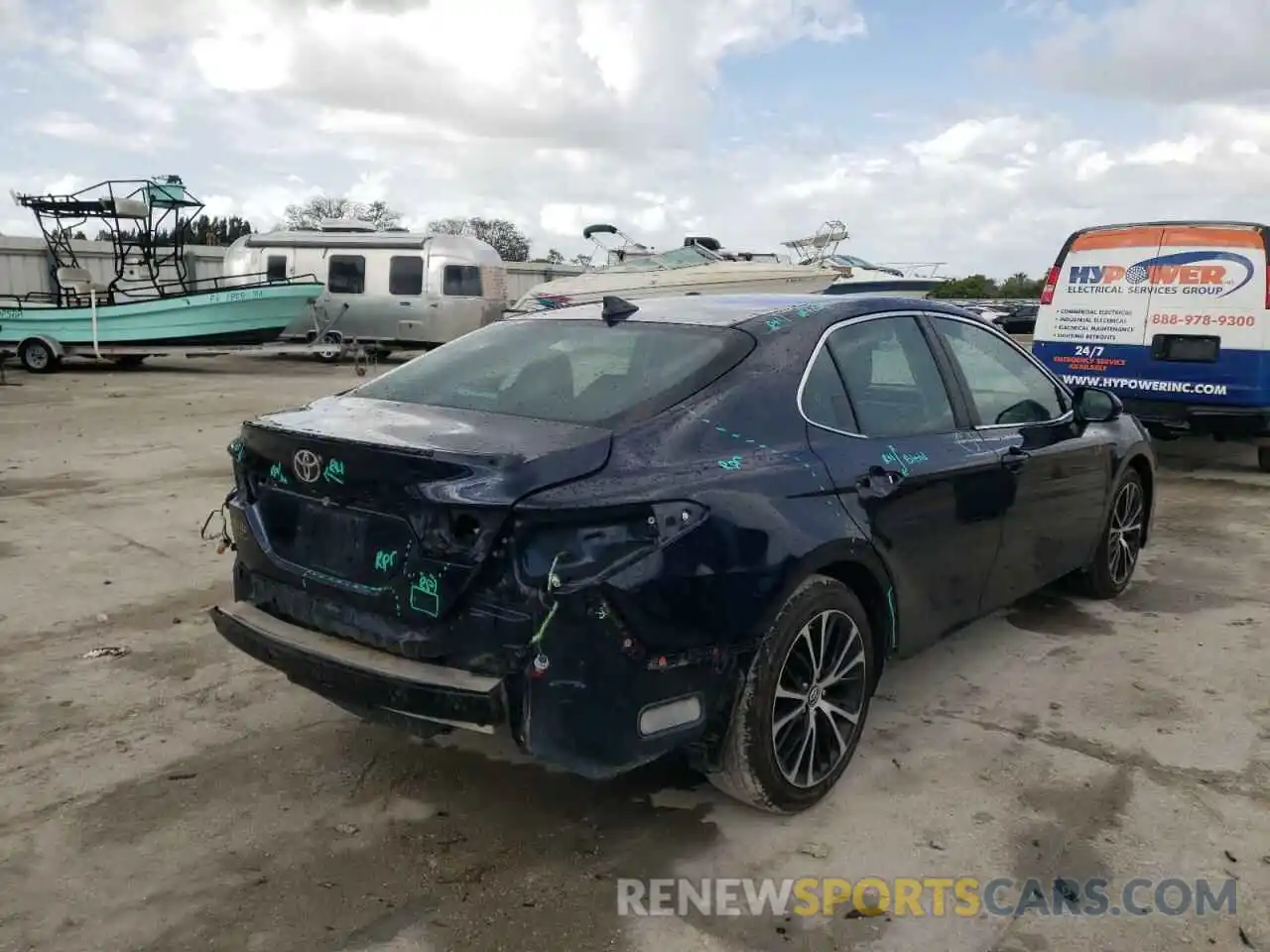 4 Photograph of a damaged car 4T1B11HK9KU789757 TOYOTA CAMRY 2019