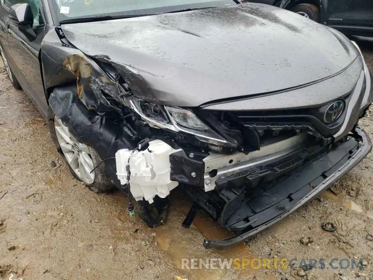 9 Photograph of a damaged car 4T1B11HK9KU791265 TOYOTA CAMRY 2019