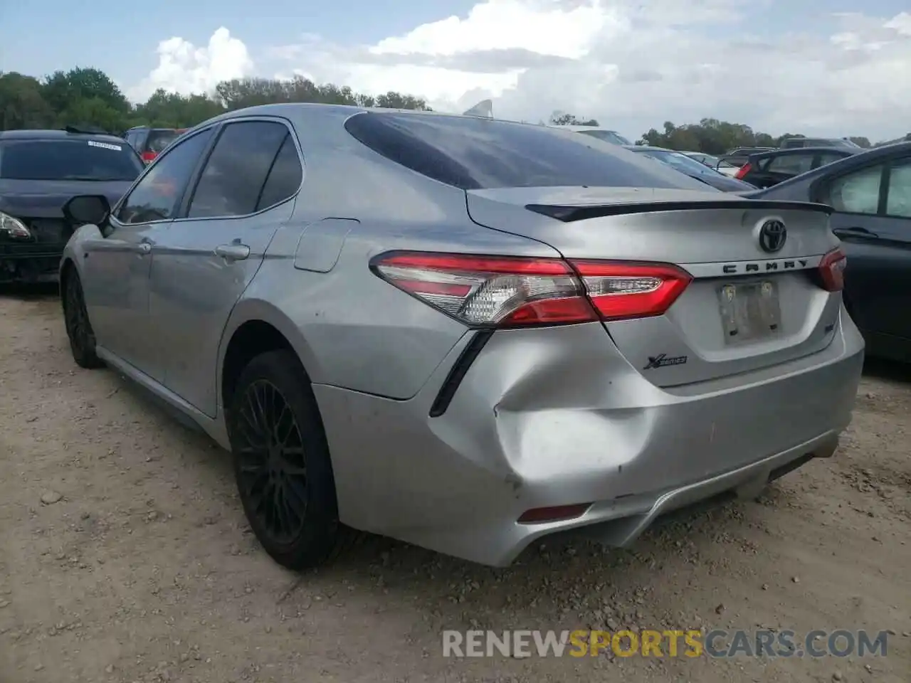 3 Photograph of a damaged car 4T1B11HK9KU791962 TOYOTA CAMRY 2019