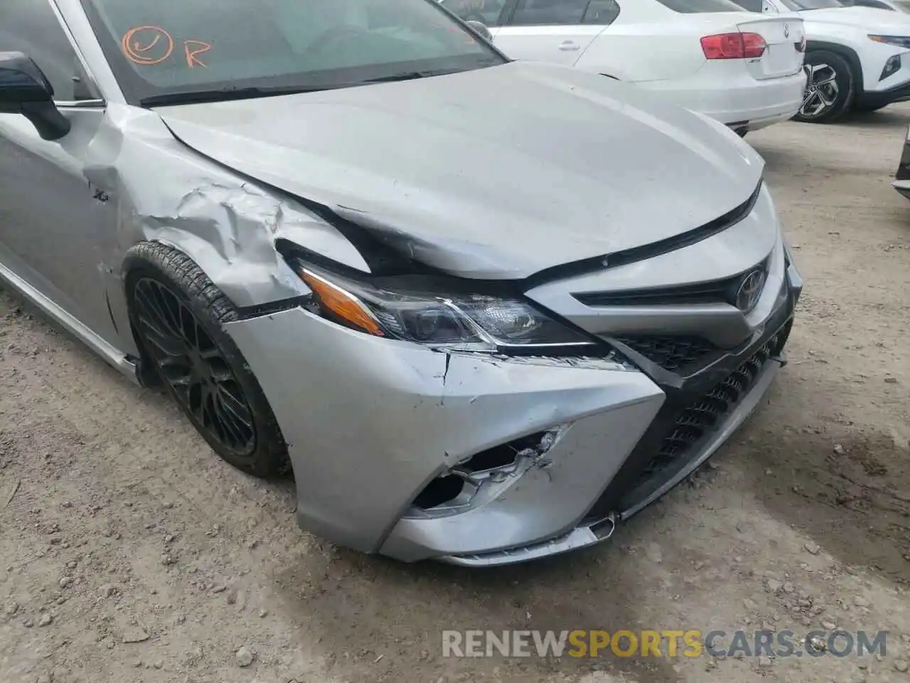 9 Photograph of a damaged car 4T1B11HK9KU791962 TOYOTA CAMRY 2019