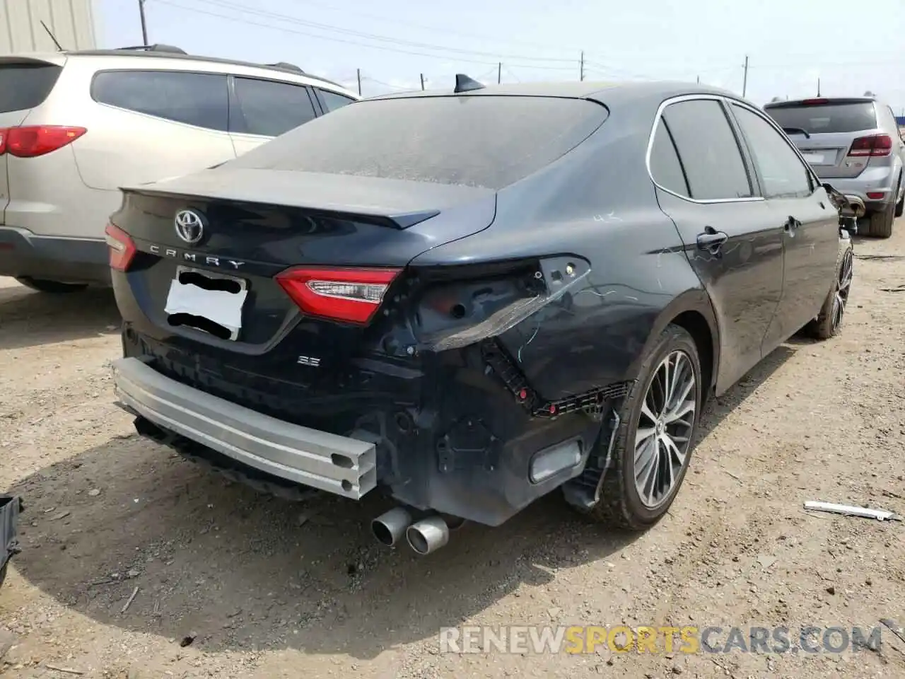 4 Photograph of a damaged car 4T1B11HK9KU792433 TOYOTA CAMRY 2019