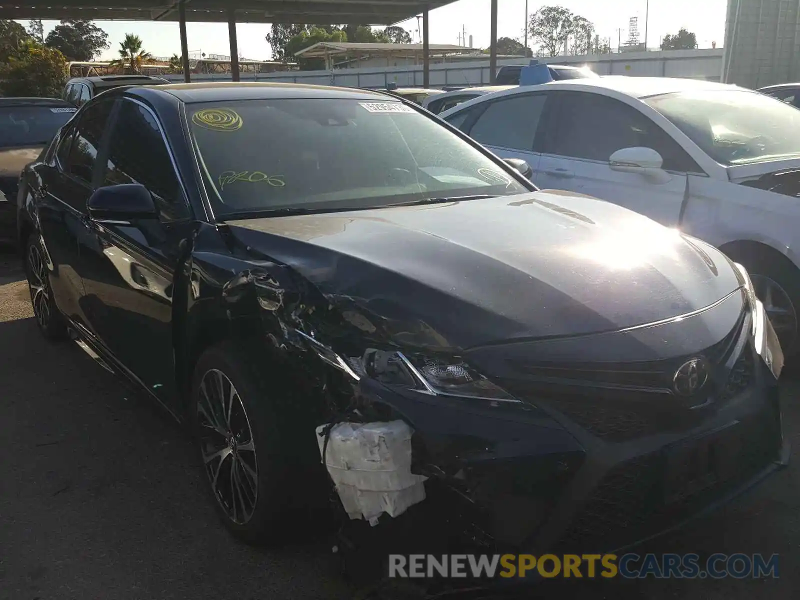 1 Photograph of a damaged car 4T1B11HK9KU793551 TOYOTA CAMRY 2019