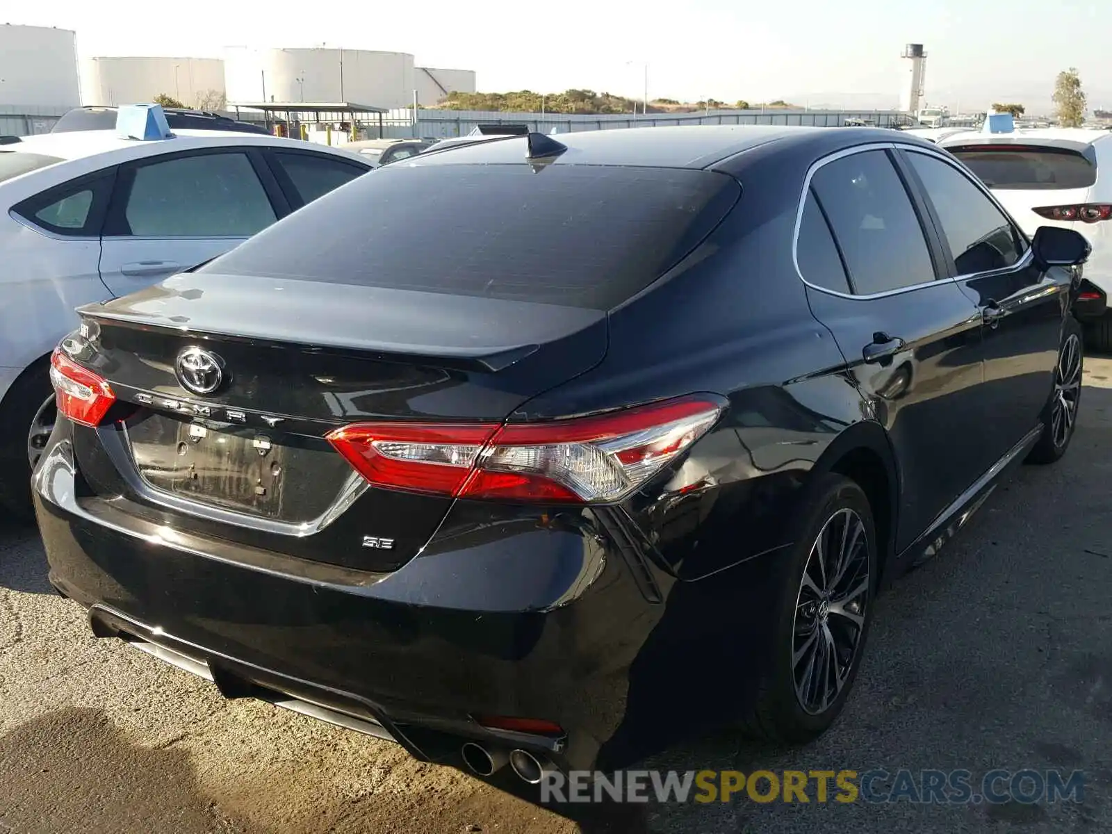 4 Photograph of a damaged car 4T1B11HK9KU793551 TOYOTA CAMRY 2019