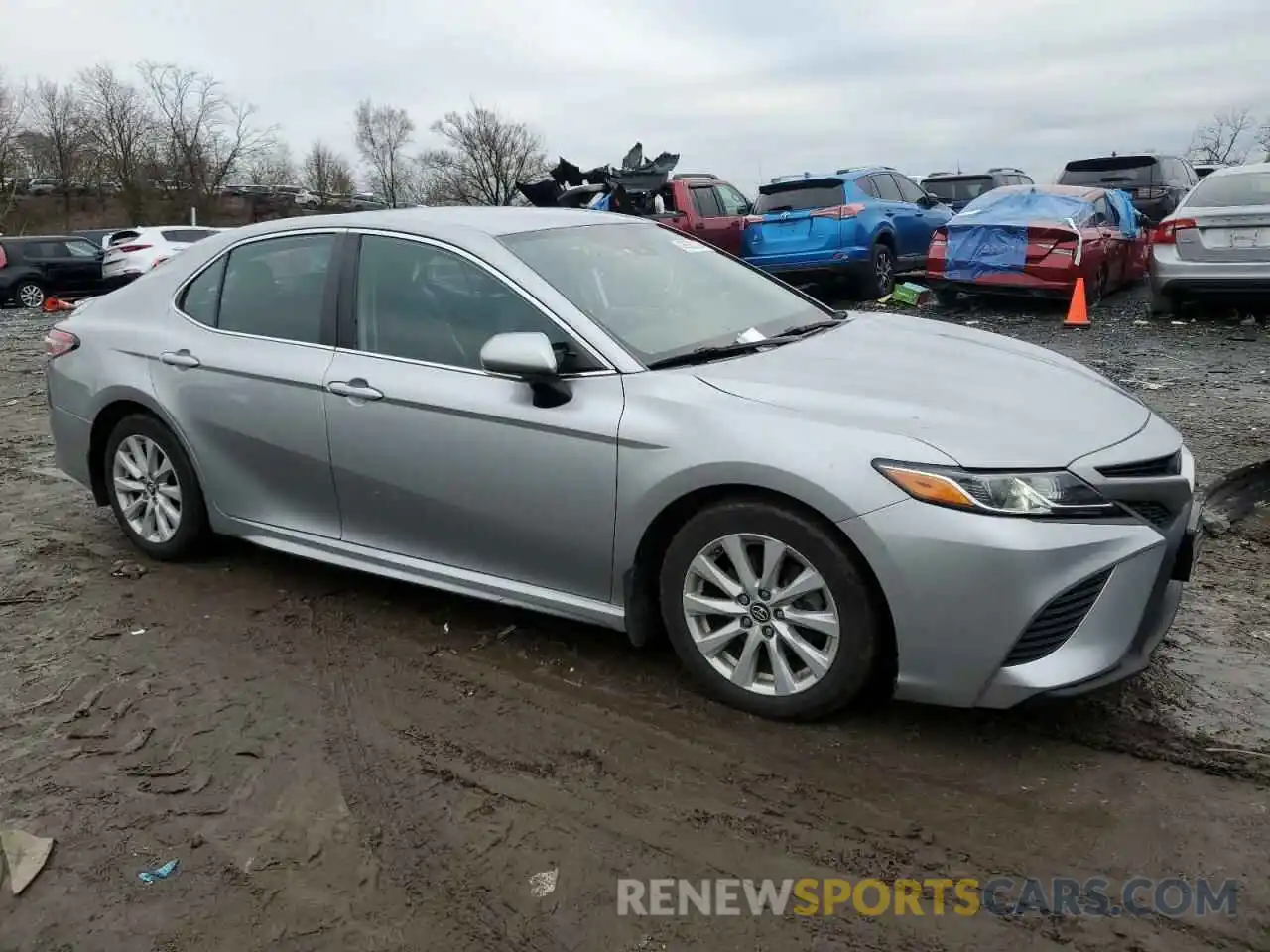 4 Photograph of a damaged car 4T1B11HK9KU797745 TOYOTA CAMRY 2019