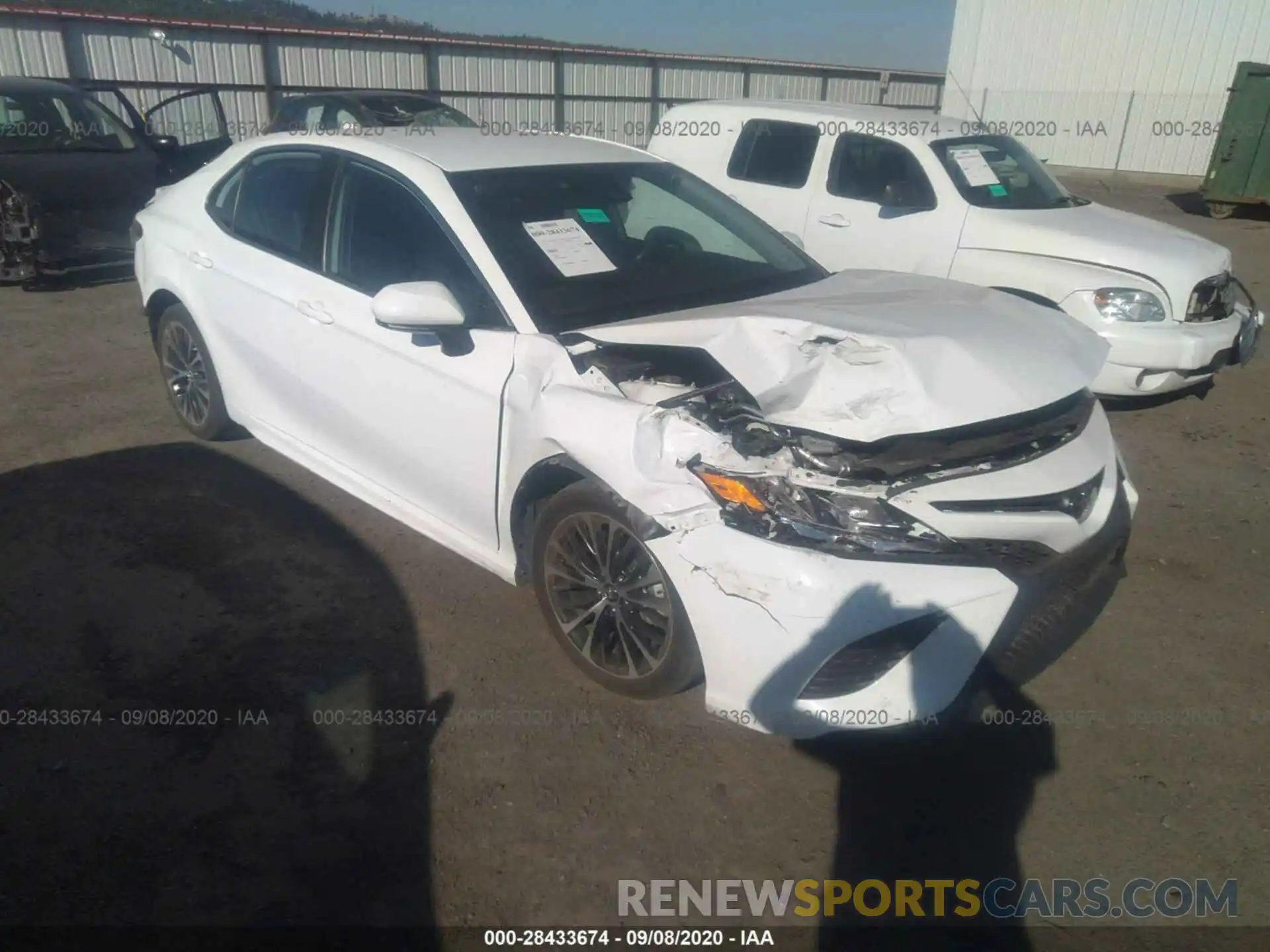 1 Photograph of a damaged car 4T1B11HK9KU799558 TOYOTA CAMRY 2019