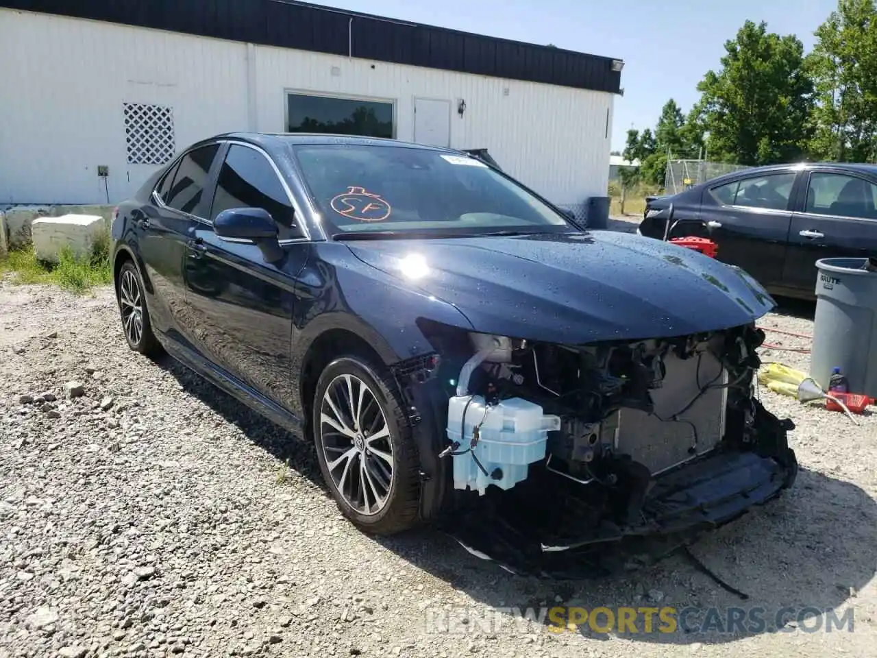 1 Photograph of a damaged car 4T1B11HK9KU800093 TOYOTA CAMRY 2019