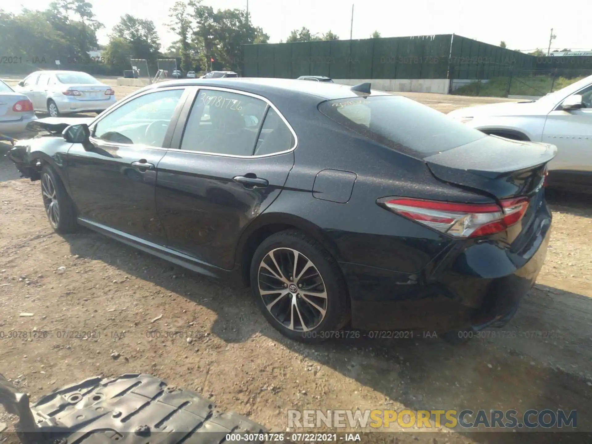 3 Photograph of a damaged car 4T1B11HK9KU802068 TOYOTA CAMRY 2019