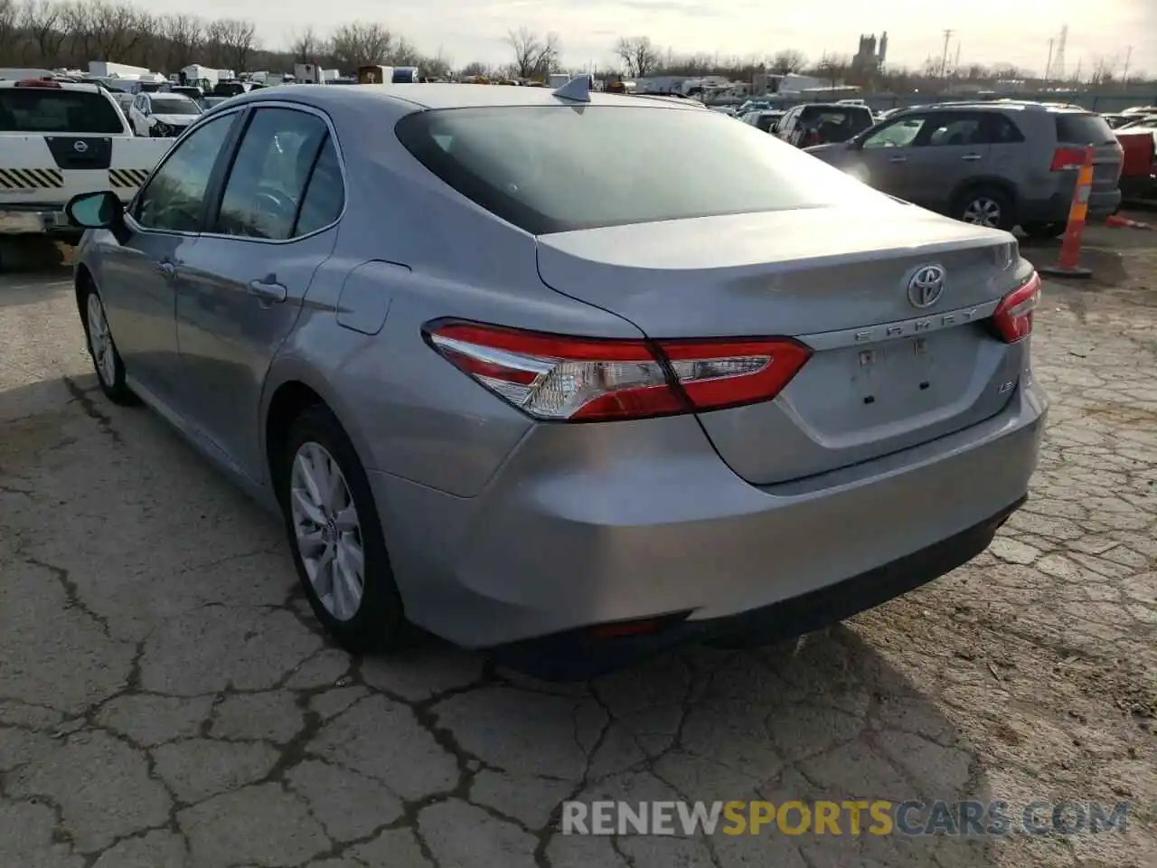 3 Photograph of a damaged car 4T1B11HK9KU802555 TOYOTA CAMRY 2019