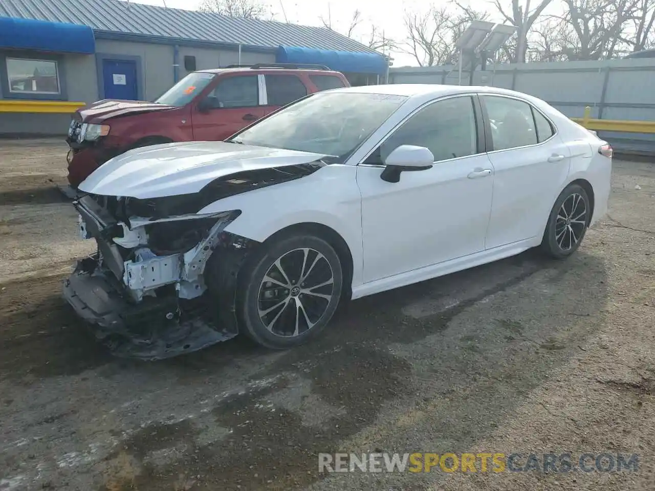 1 Photograph of a damaged car 4T1B11HK9KU804144 TOYOTA CAMRY 2019